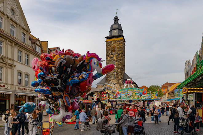 Rummel auf dem Neumarkt zum Gothardusfest in Gotha