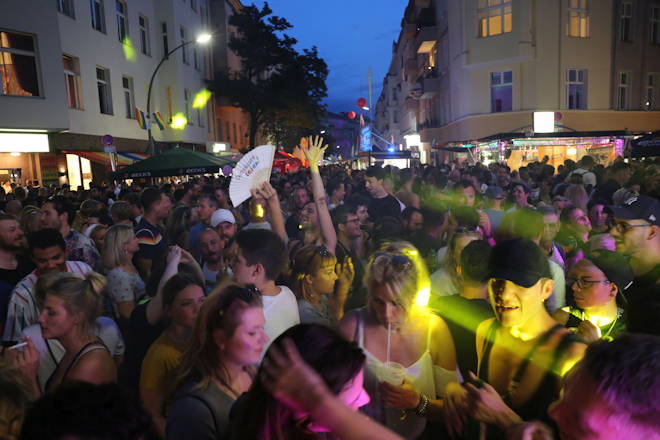 Impressionen vom Lesbisch-schwules Stadtfest in Berlin-Schöneberg